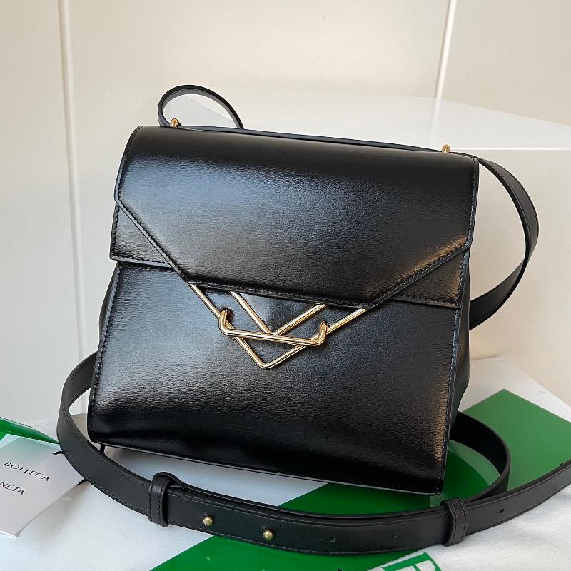 Bottega Veneta Handbags 652391 black